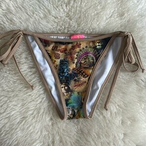 Babalu Native American print string bikini bottoms size M